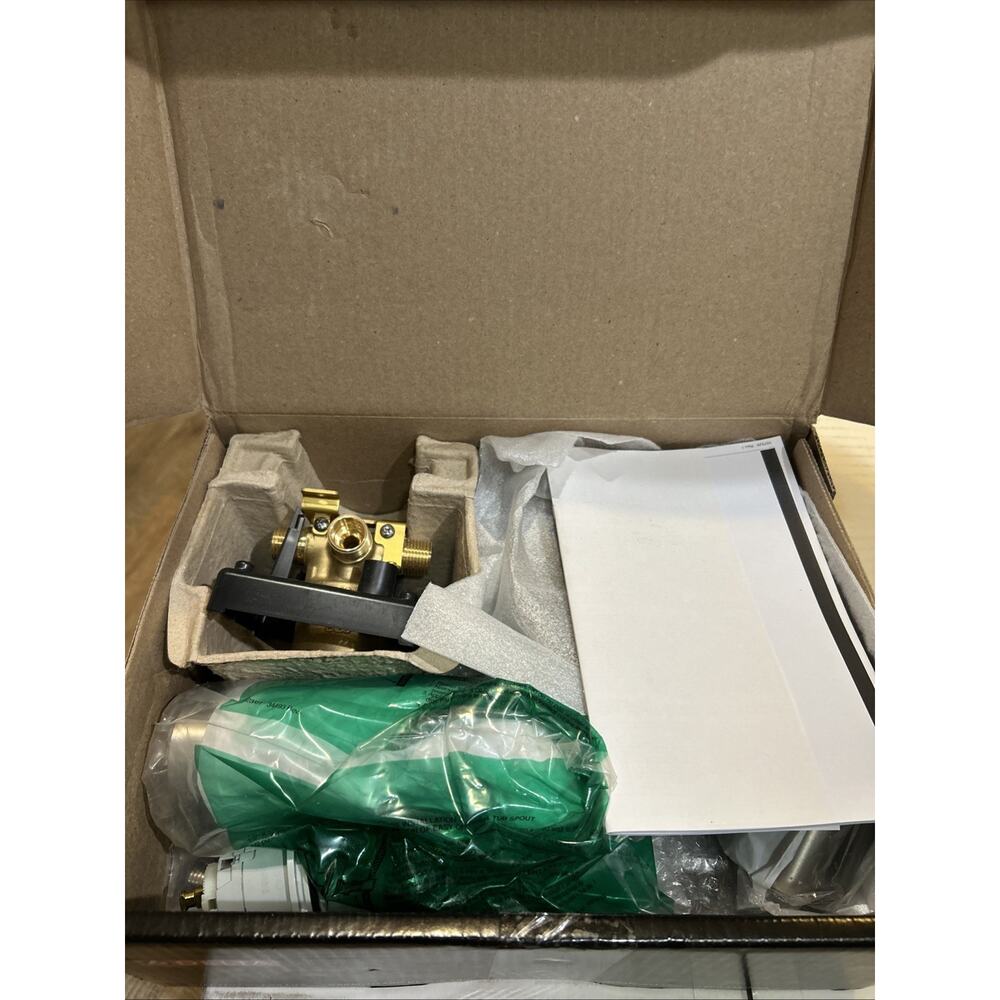 Delta Rinna Monitor 14 Series Single Handle Tub and Shower with Hand Shower